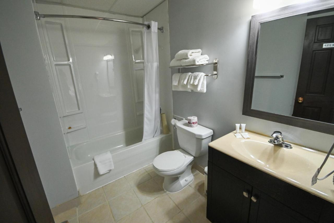 Le Voyageur Inn Mattawa Ngoại thất bức ảnh
