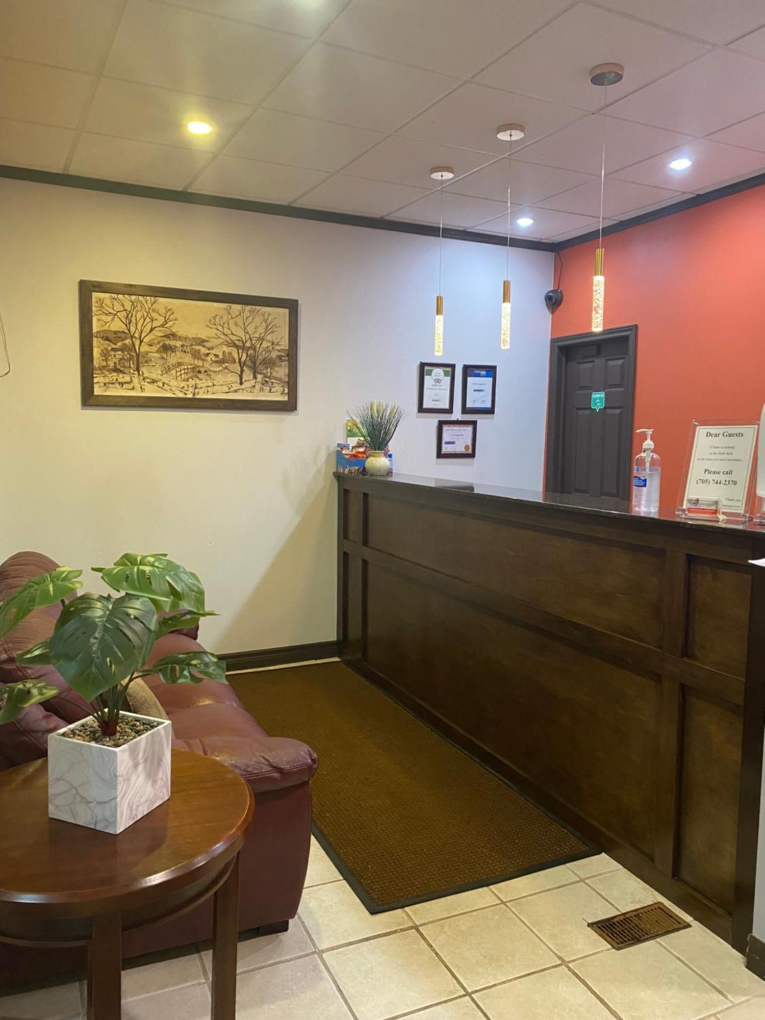 Le Voyageur Inn Mattawa Ngoại thất bức ảnh