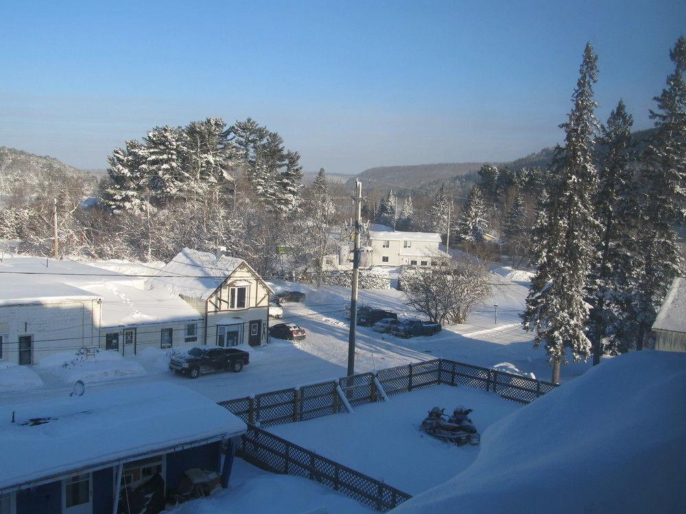 Le Voyageur Inn Mattawa Ngoại thất bức ảnh