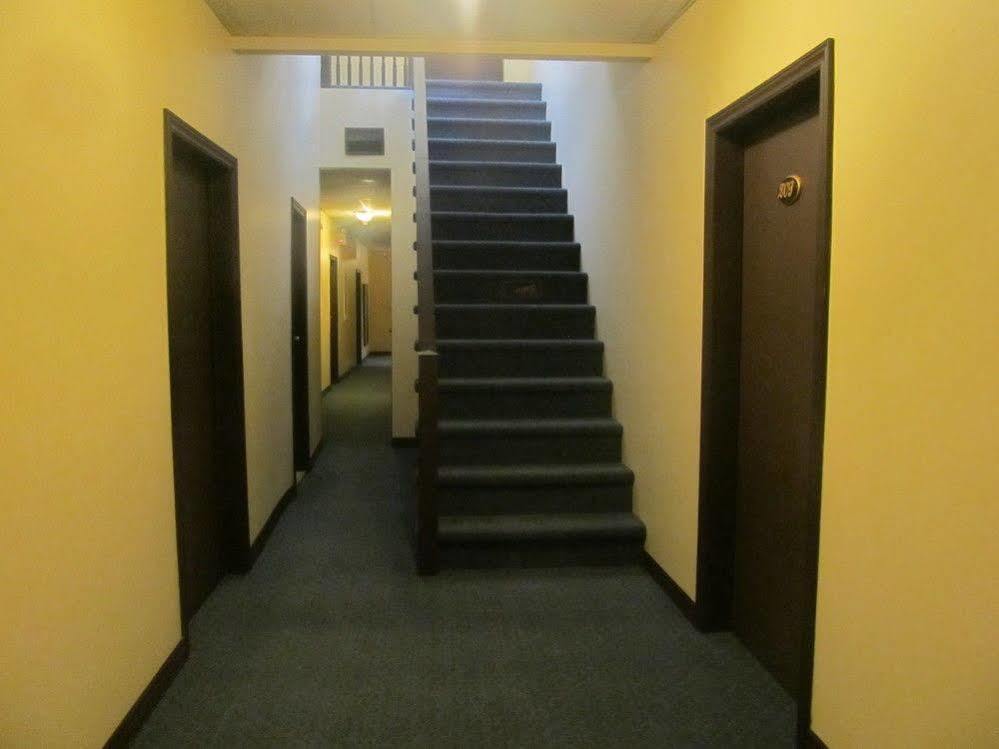 Le Voyageur Inn Mattawa Ngoại thất bức ảnh
